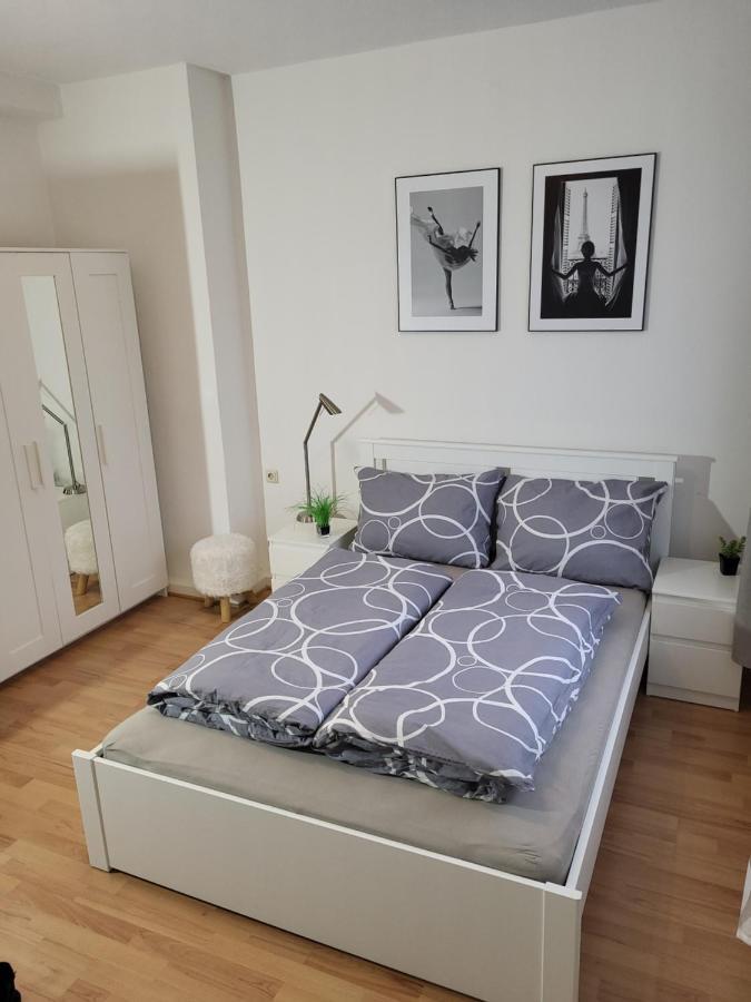 Apartment Naehe Duesseldorf Messe Expo, Airport, Train Station Duisburg Dış mekan fotoğraf